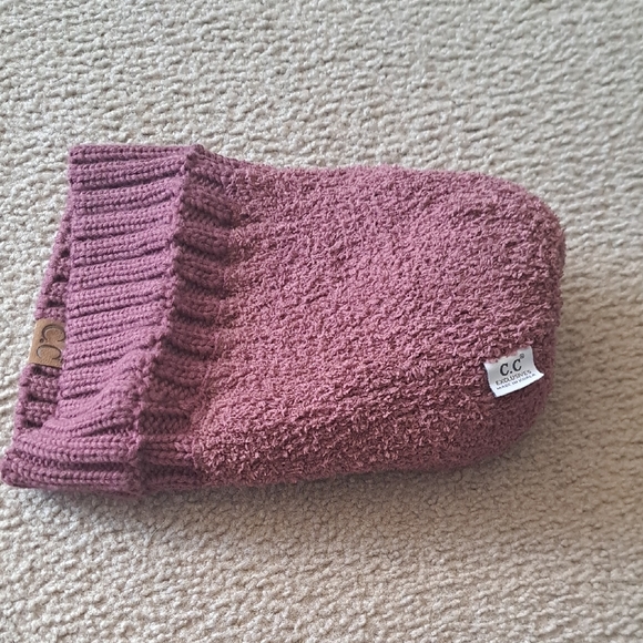 C.C Berry Knit Beanie with Faux Fur Pom - Picture 3 of 3